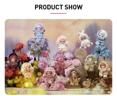POP MART SKULLPANDA L'impressionnisme plush doll product display