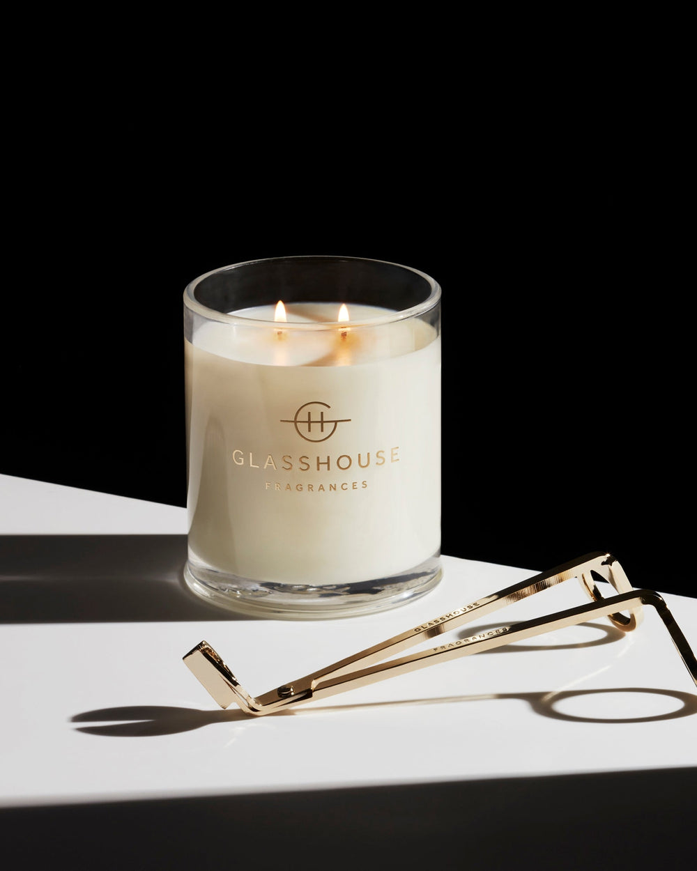 Glasshouse Fragrances Melbourne Muse 380g scented candle lifestyle image